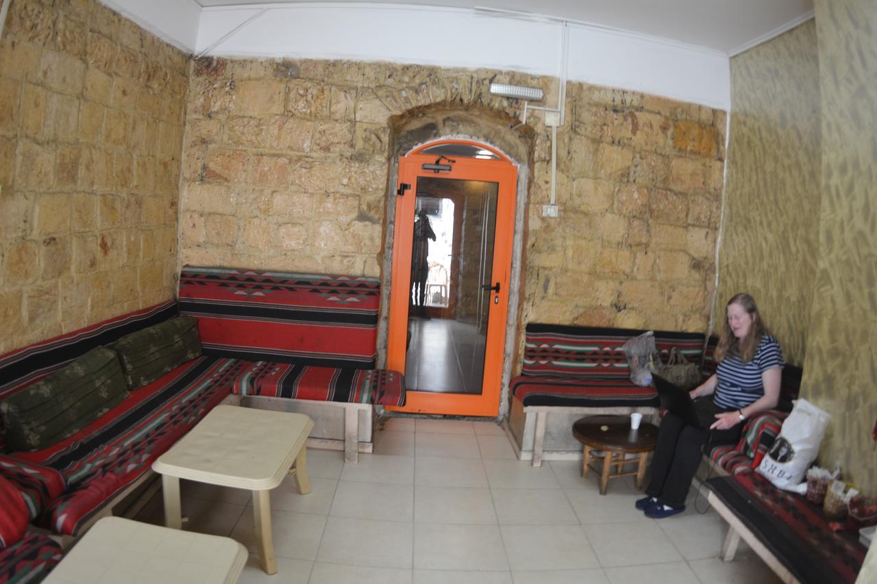 Palm Hostel Jerusalem Exterior photo